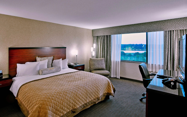 Quality Hotel Philadelphia Airport