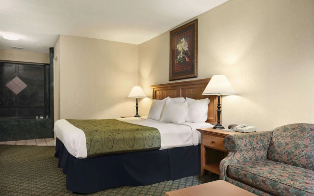Days Inn & Suites by Wyndham Stuttgart