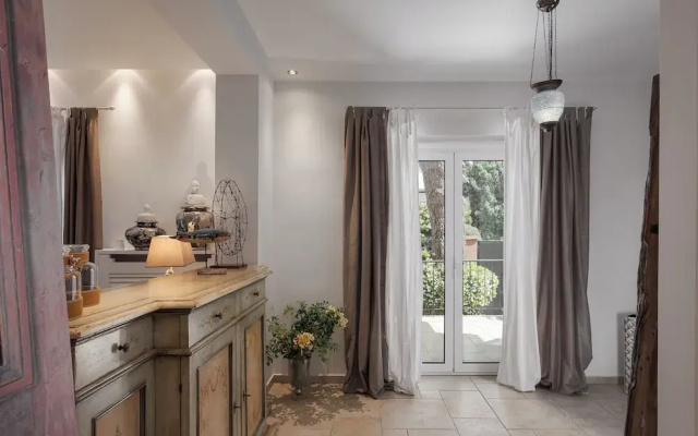 Lussuosa Villa Glyfada
