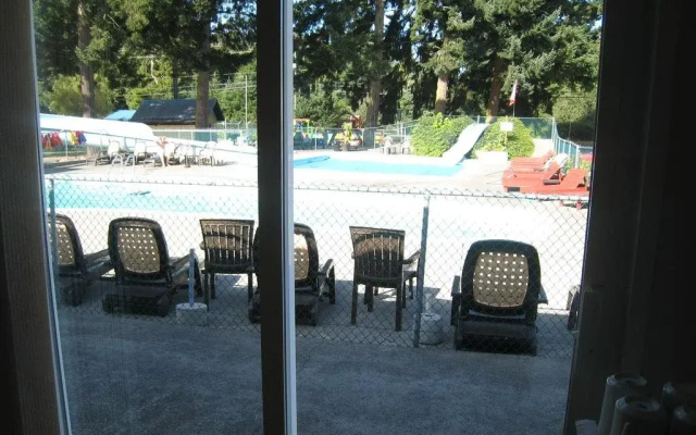 Riverside Resort & RV Park