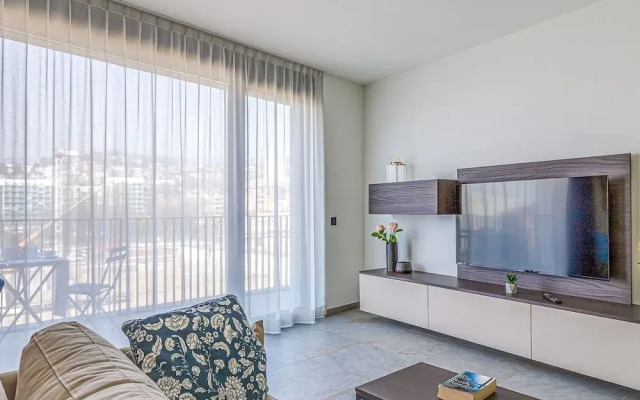 Icon H 506 Suite Business