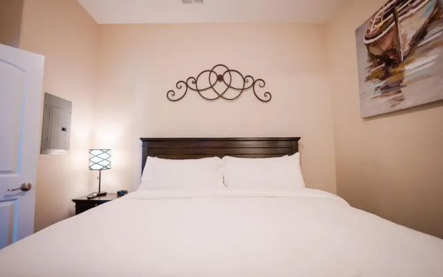 2 Bedroom Lake View Villa - Unit 103
