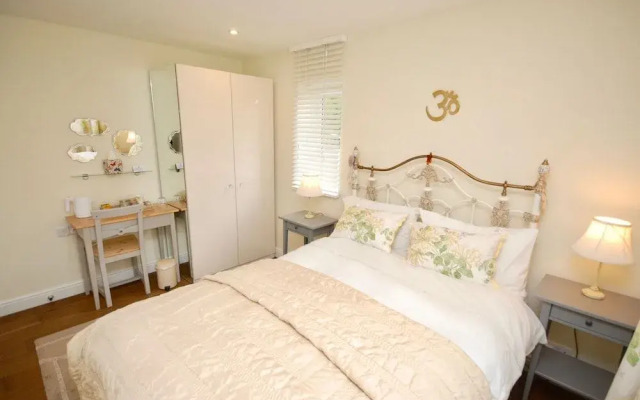 Chestnuts Bed & Breakfast