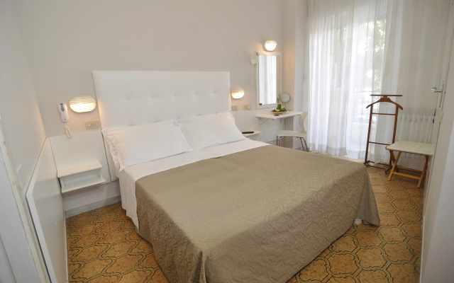 Hotel Eliseo
