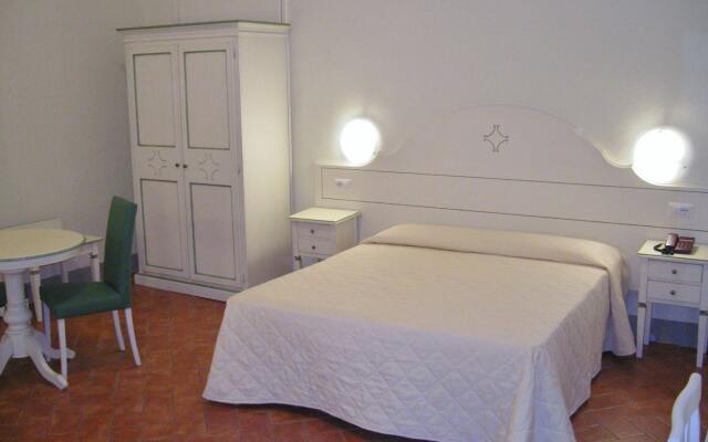 Hotel Crocini комната для гостей