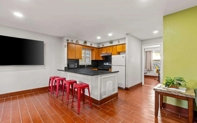 Travelodge by Wyndham Hotel & Cottages St Augustine/Historic