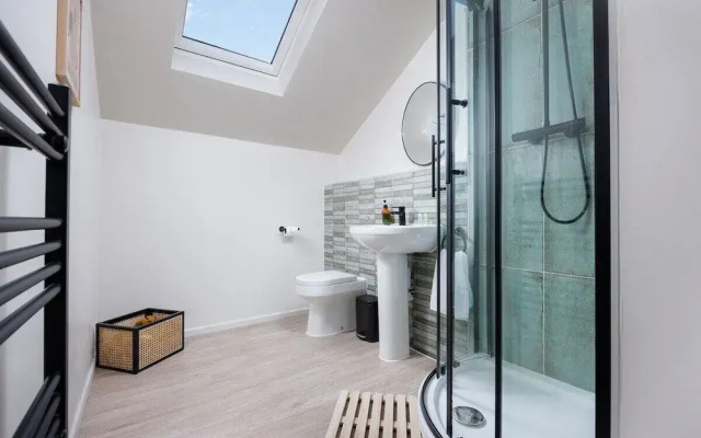 Luxury Penthouse 2 bed Apartment