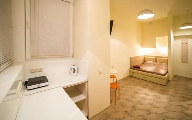 Apartment on Rappoporta 7a-4