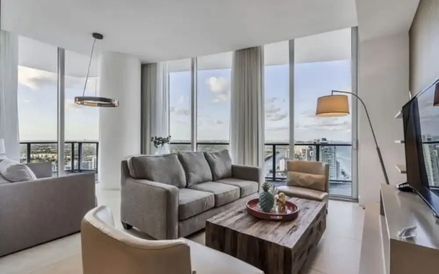Hyde Resort and Residences, OceanMiami Collection