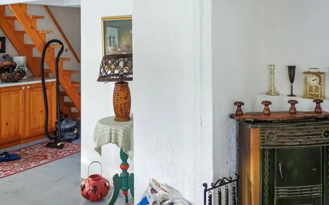 6 Person Holiday Home in Skjold