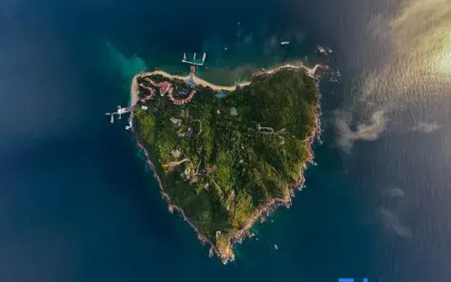 Wuzhizhou Island Resort