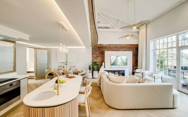 Luxury Loft 3 Ensuites Prime Cape Town Location