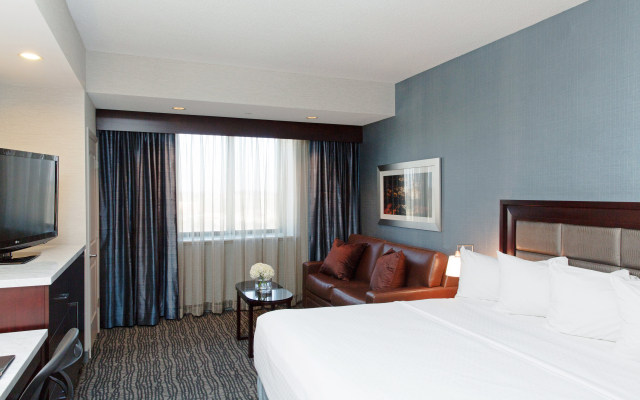 Crowne Plaza Springfield by IHG
