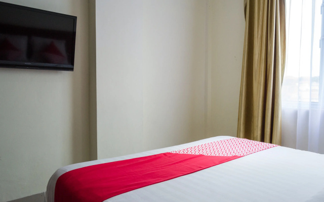 OYO 775 Aviari Hotel
