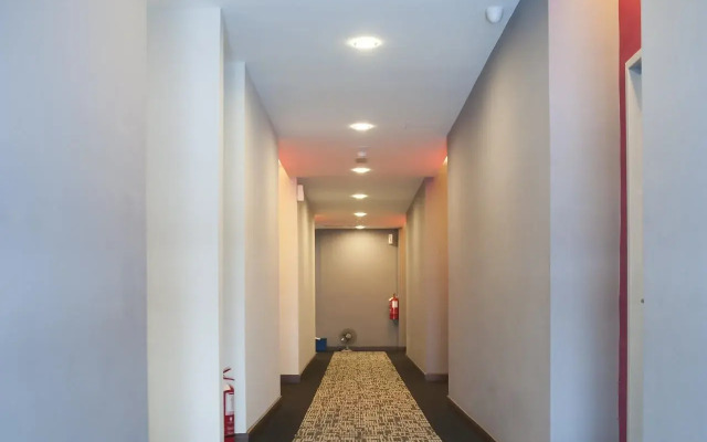 Indra Hotel