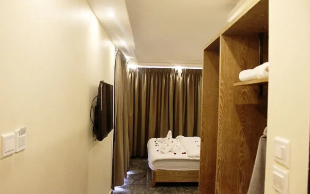 Holiday aqaba hotel