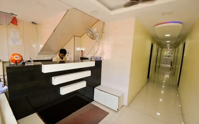 Om Guest House