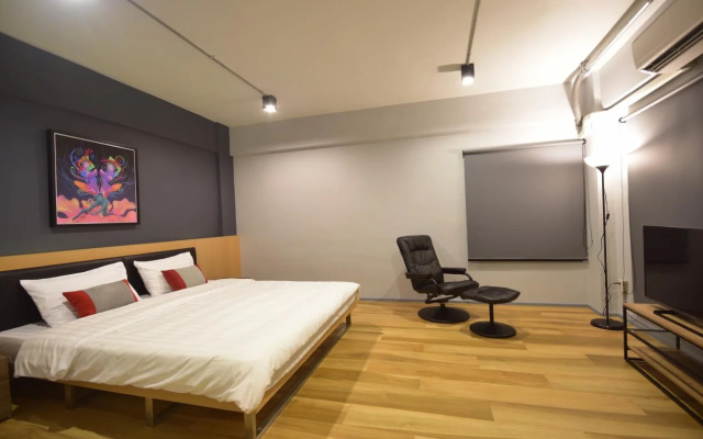 The Chatbox Silom Hostel