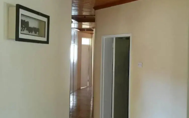 Ingwe Place Guest House