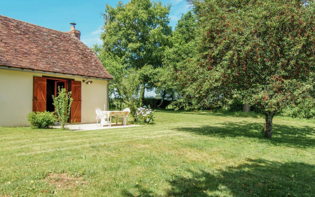 Peaceful Cottage in Savignac