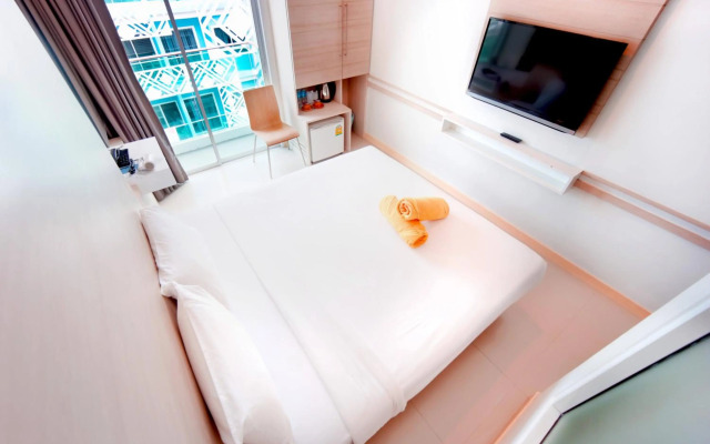 Mirage Express Patong Phuket Hotel