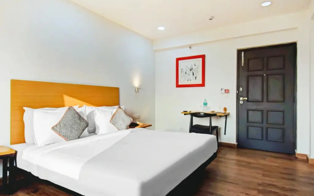 The Royal Retreat by OYO Rooms