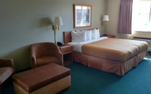 Quality Inn & Suites Castle Rock/SW Denver