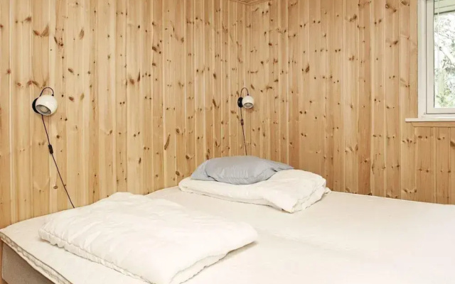 6 Person Holiday Home in Albaek