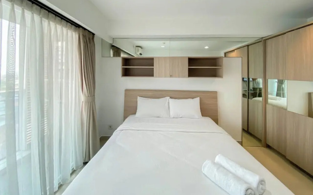Homey And Nice Studio Tamansari The Hive Apartment