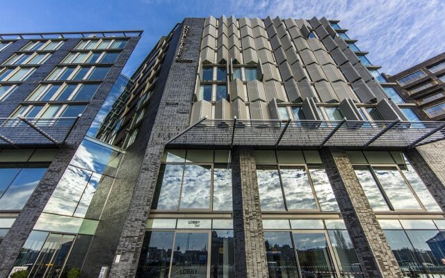 Отель DoubleTree by Hilton Hotel Amsterdam Centraal Station Нидерланды, Амстердам - - забронировать отель DoubleTree by Hilton Hotel Amsterdam Centraal Station, цены и фото номеров вид на фасад