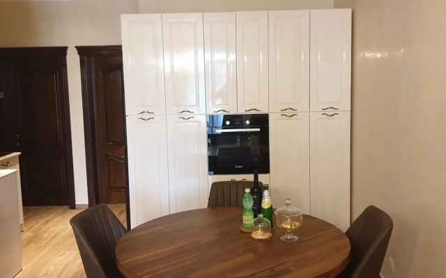 Batusi Apartment