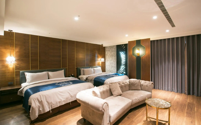 Saint Art Hotel