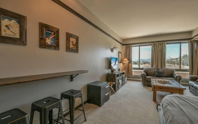 Slopeside 2738