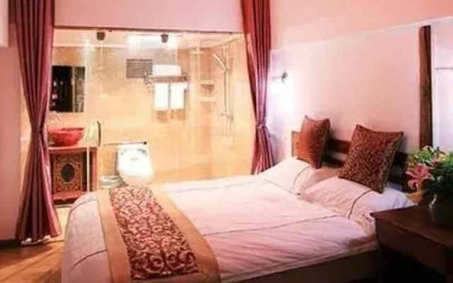 Floral Tao Yuan Garden Hotel(丽江古城桃源雅居客栈)