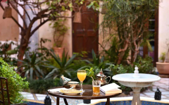 Riad LAziza