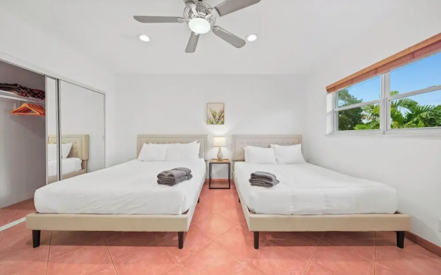 Luxe 2BR Escape Fort Lauderdale