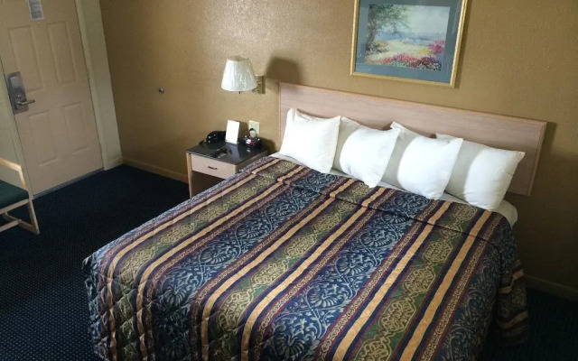 The Perrysburg Budget Inn