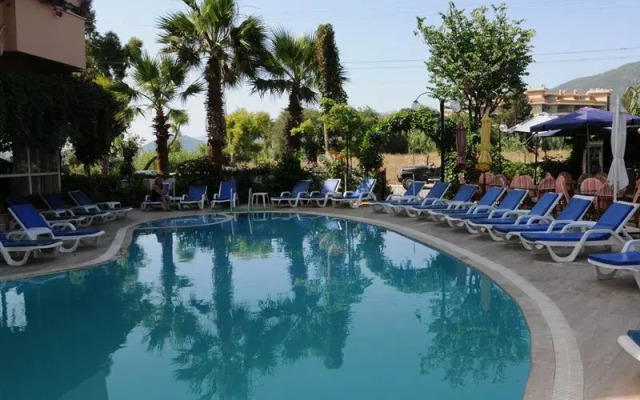 Orkide Hotel