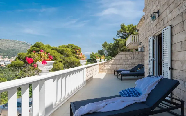 Villa Elixir