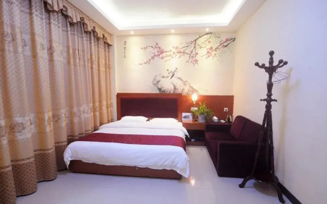 Danxia Mountain Shanghaojia Hotel