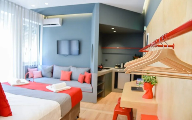 CentraL44 OMG CasuaL Suite