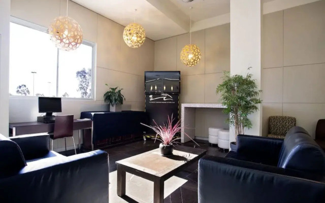 Mantra Melbourne Melton
