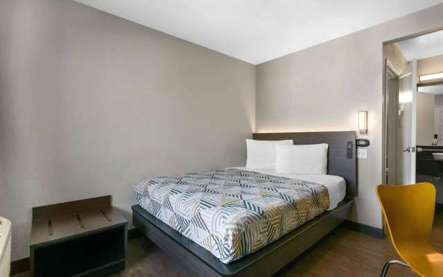 Motel 6 Merced, CA - North