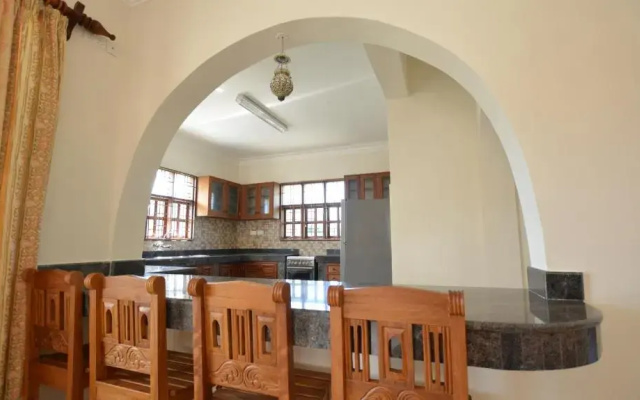 The Diani Pearl