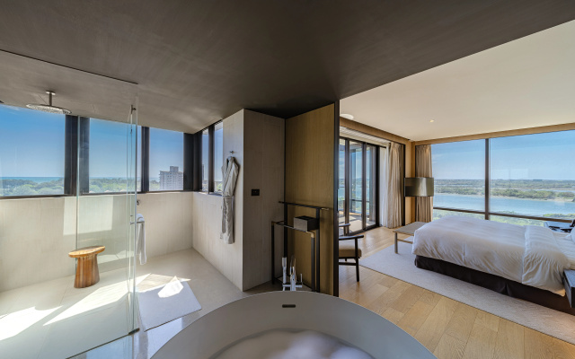 Crowne Plaza Tainan by IHG