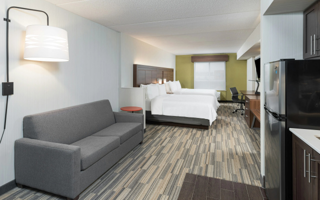 Holiday Inn Express & Suites Milton by IHG