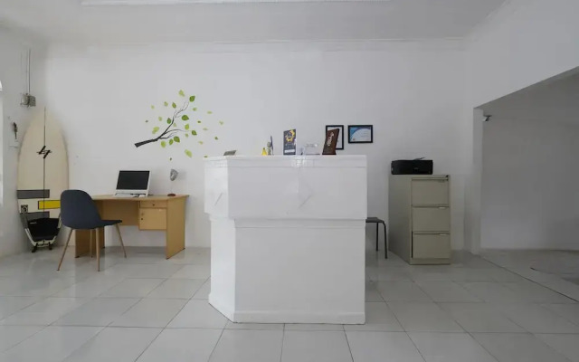 OYO 2557 The Apple Residence