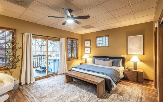 Ain't Misbehavin'