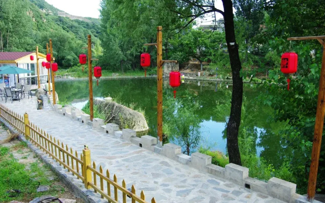 Yijie Holiday Hotel Huairou Shentangyu
