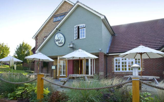 Premier Inn Colchester (a12)